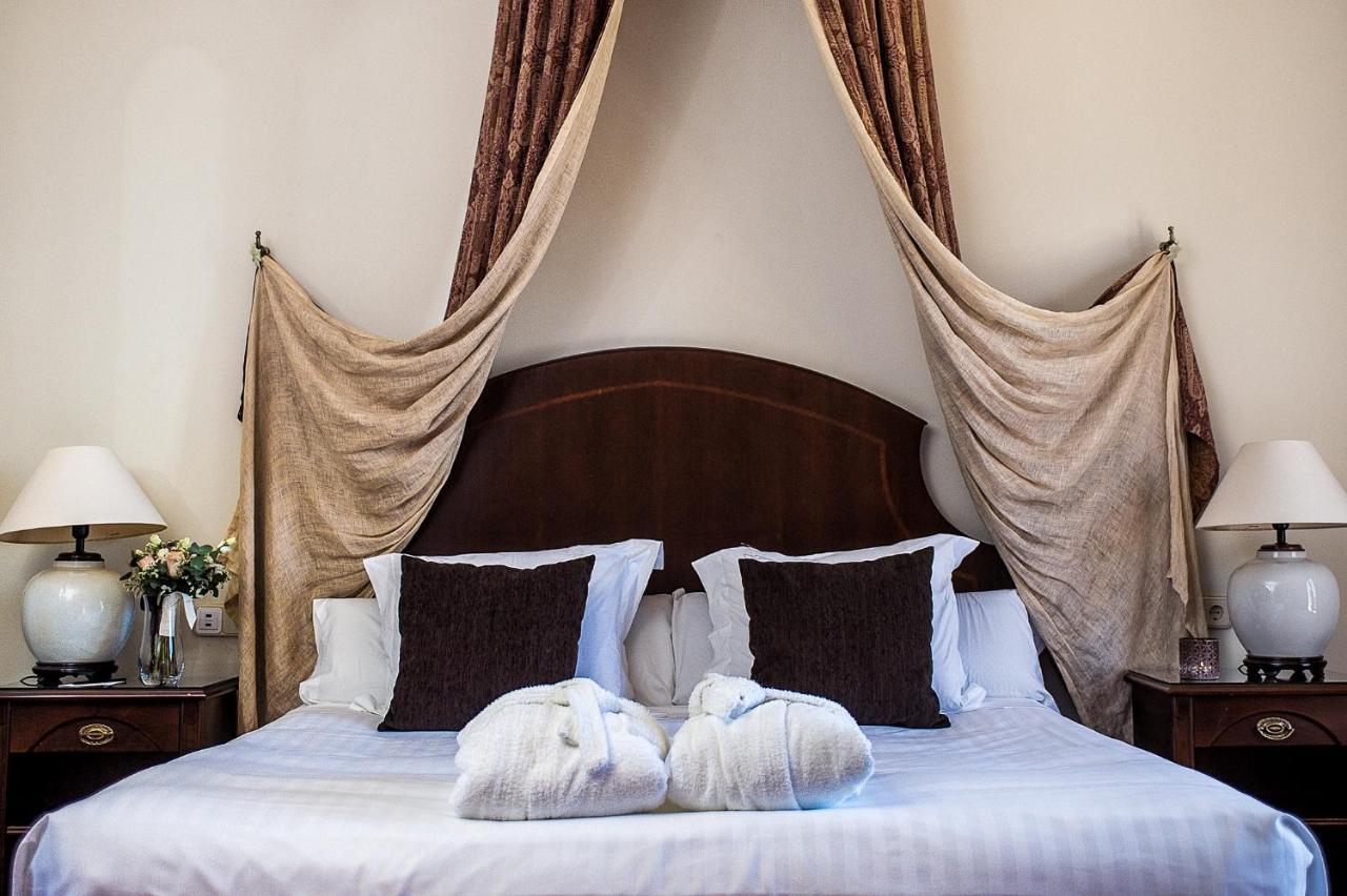 Termes Montbrio & 4*