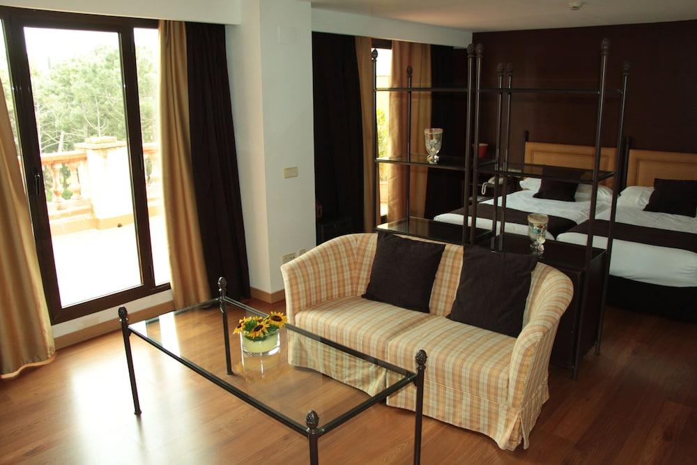 Termes Montbrio & Hotel