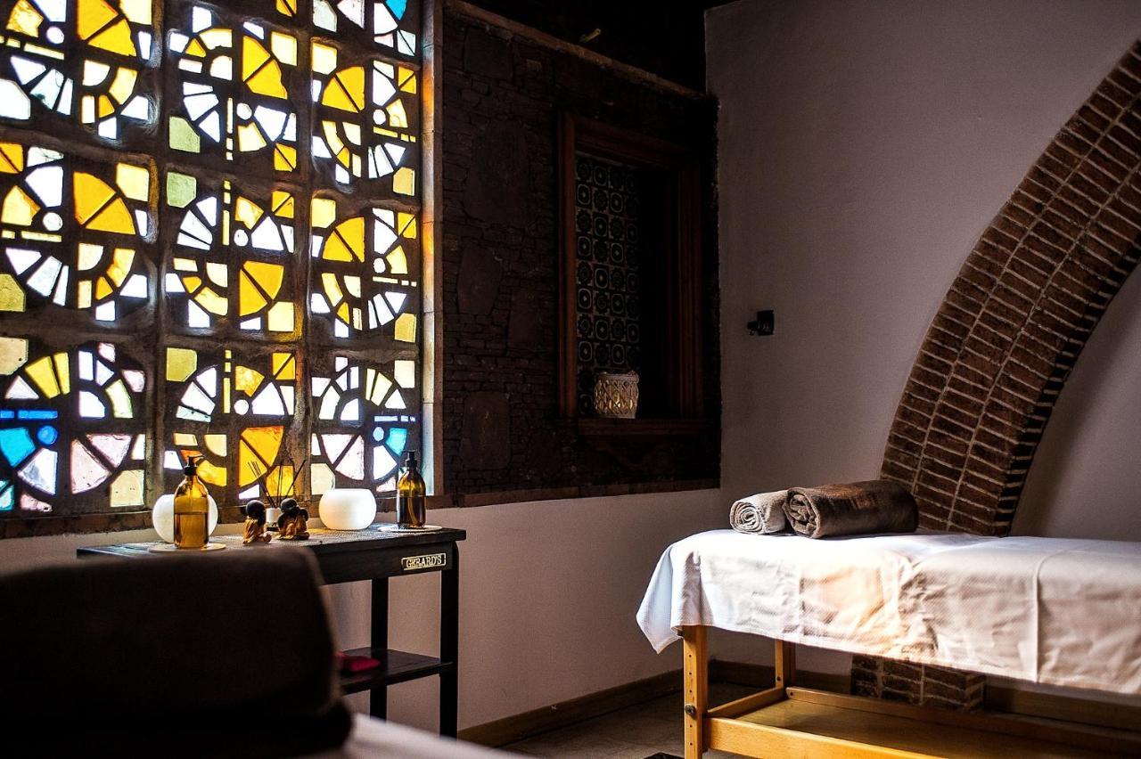 Hotel Termes Montbrio & 4*