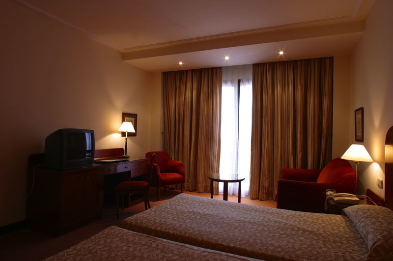 Termes Montbrio & 4* Montbrió del Camp